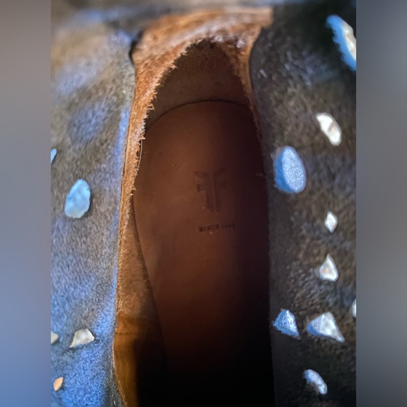 FRYE Women’s Victoria Cut Short Elephant Soft Oiled Suede Boots, size 8.5 - Picture 16 of 16